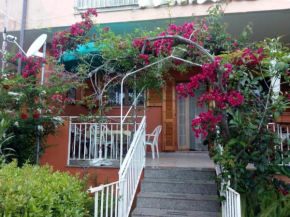 Casa a pochi passi dal mare La Caletta